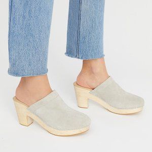 Free People I Highland Park Clog I Grey Suede